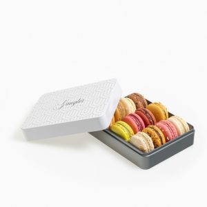Macarons - coffret métal cadeaux de 12 pièces