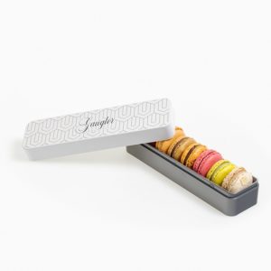 Macarons - coffret métal cadeaux de 8 pièces
