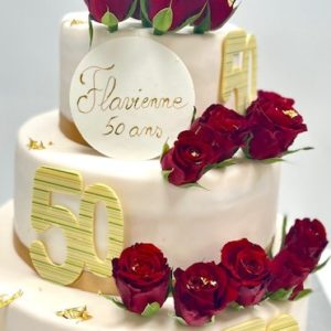 WEDDING CAKE